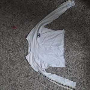 Cropped long sleeve white top